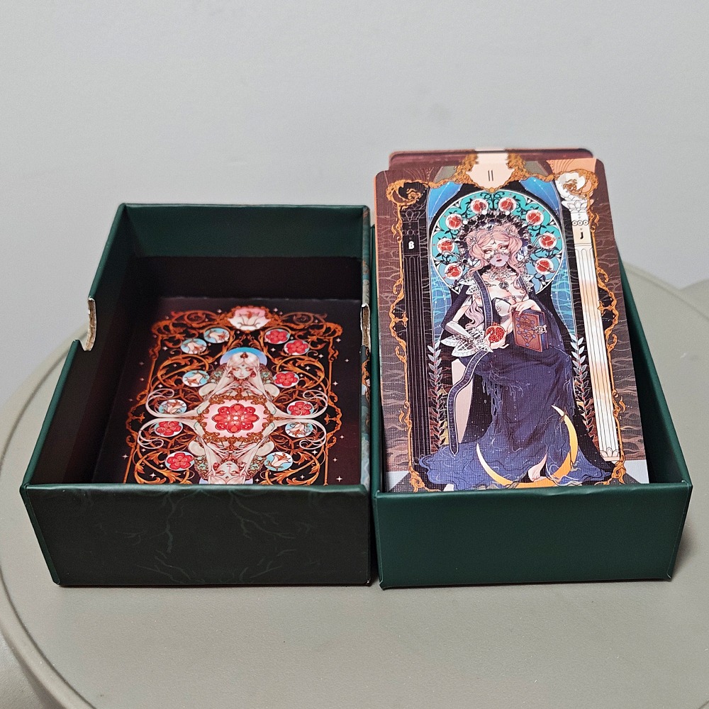 Muhteşem Anime Tarzı Çizimlerl - Tarot Deck With Guidebook incelemesi ve fiyatı